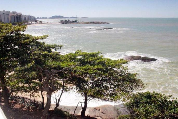 شقة Janela Sobre O Mar De غواراباري المظهر الخارجي الصورة